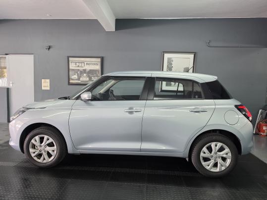 2025 Suzuki Swift 1.2 GL+ (Current shape)
