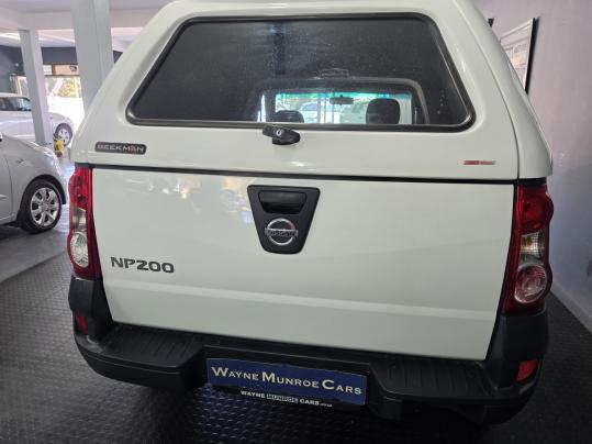 2019 Nissan NP200 1.6 + Safety pack + canopy